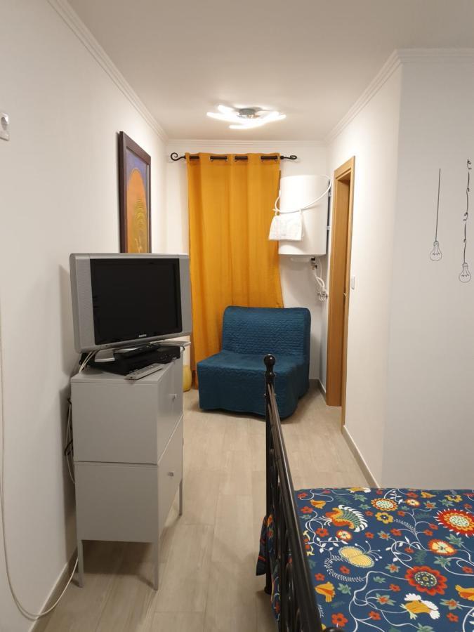 Lisbon Hostel Terminal 4 Luaran gambar