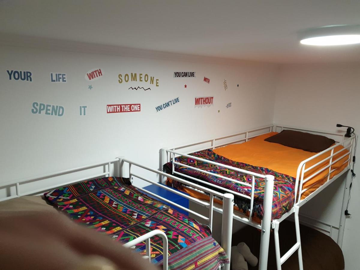 Lisbon Hostel Terminal 4 Luaran gambar
